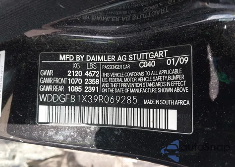 2009 Mercedes-Benz C 300 Luxury 4Matic/Sport 4Matic из США, поврежденный, VIN WDDGF81X39R069285